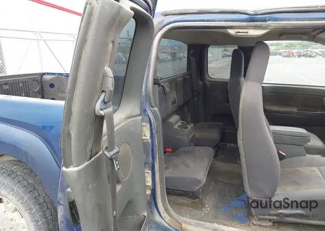 2005 Chevrolet Colorado Ls from USA, damaged, VIN 1GCDT196058282302